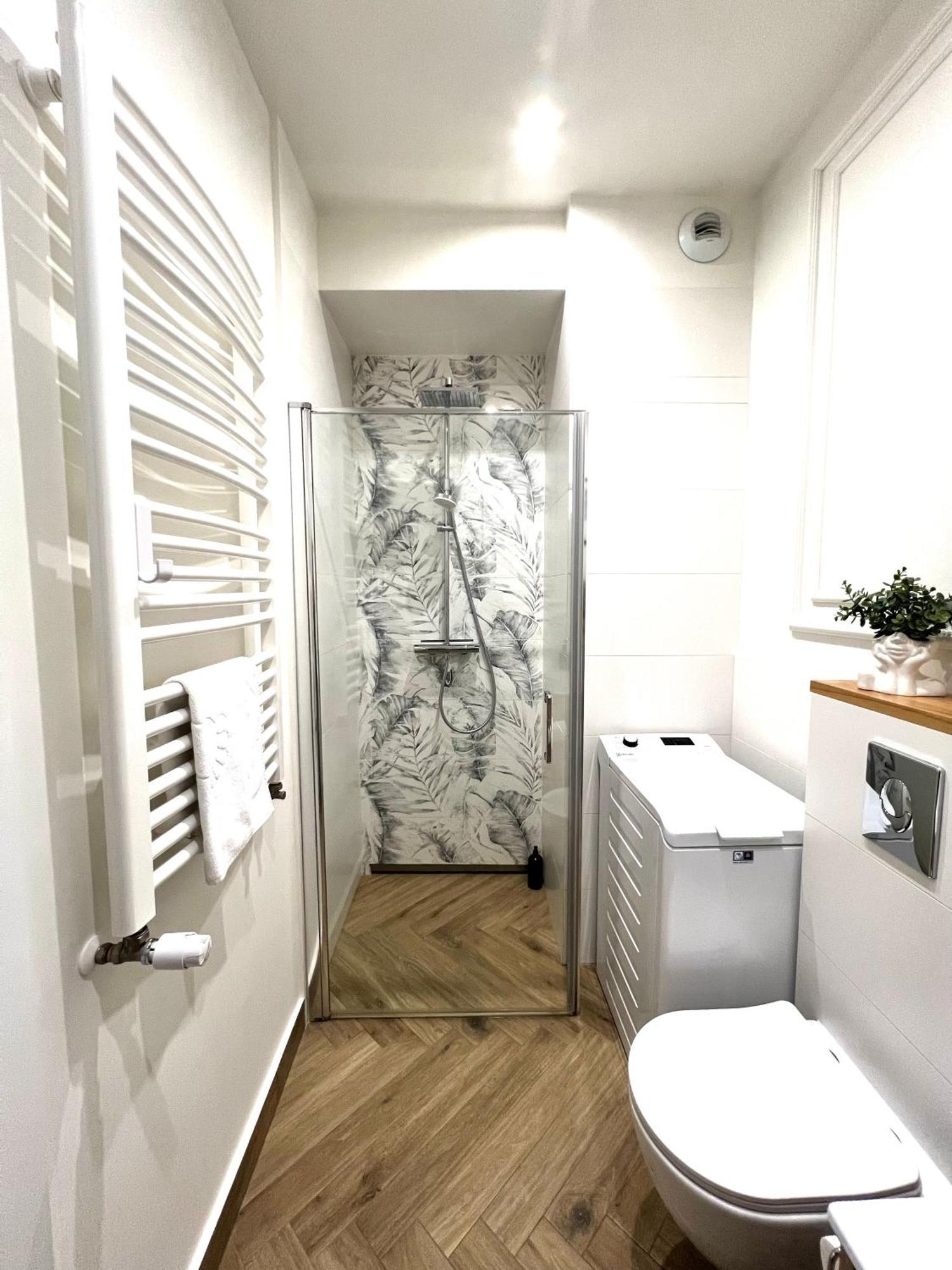 Atrium - Old Town Luxury Apartments - By Upstairs كراكوفيا المظهر الخارجي الصورة